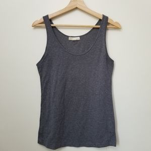 Grey tank top